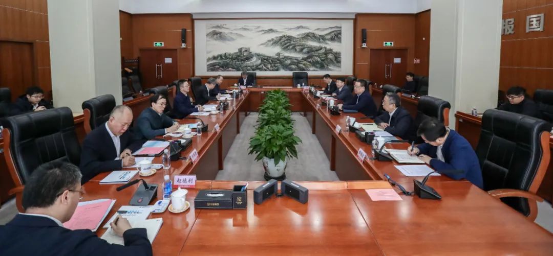 中核集團(tuán)會(huì)見中國(guó)一重董事、總經(jīng)理、黨委副書記呂智強(qiáng)一行