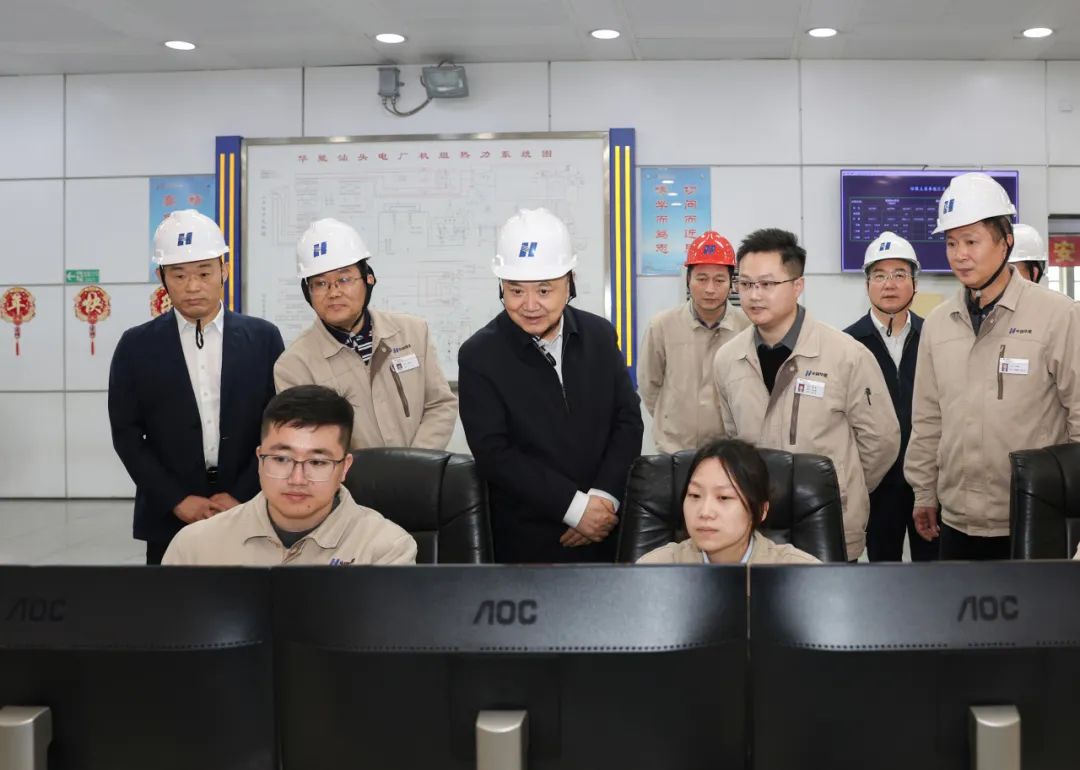 華能集團(tuán)董事長、黨組書記溫樞剛到南方分公司調(diào)研
